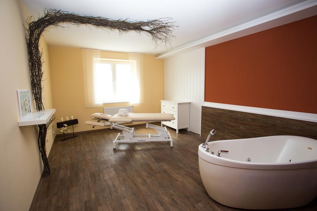 Garni Hotel Třeboň Екстериор снимка